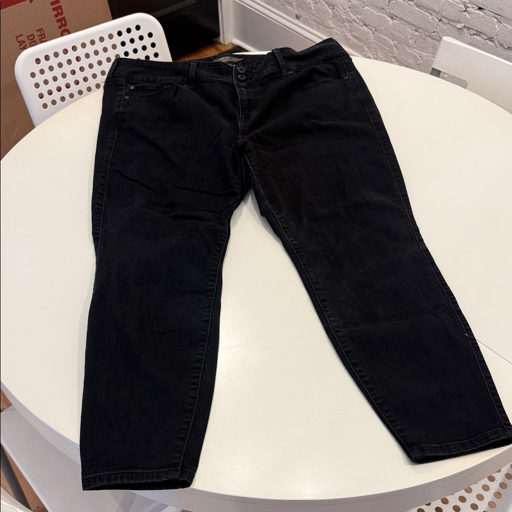 Torrid Black Super Soft Jeggings